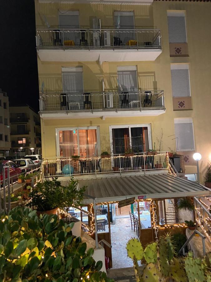 Piccolo Hotel Di Lavagna Exterior foto